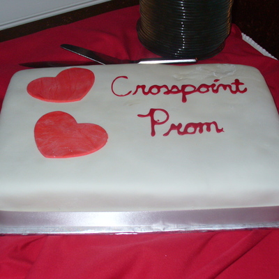 Crosspoint Prom Cake
