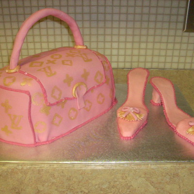 Louis Vieton Purse And Shoes To Match