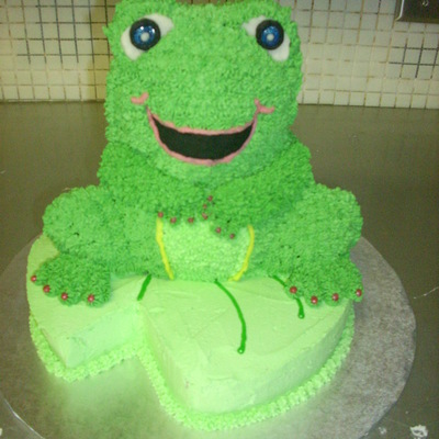 Frog On A Lily Pad Cake