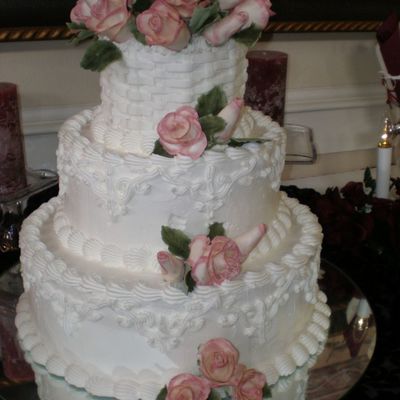 Gumpaste Rose Cake