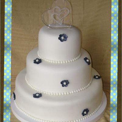 White 3 Tier Wedding Cake