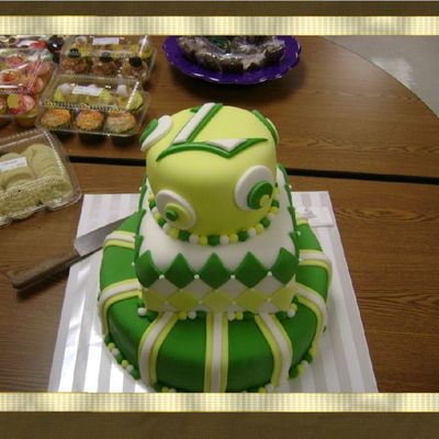 Green & Yellow Fondant 3 Tier Cake