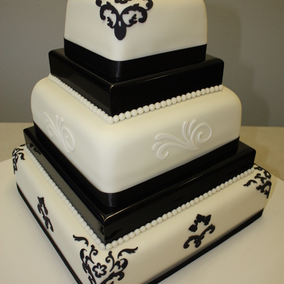 5 Tier Black & White