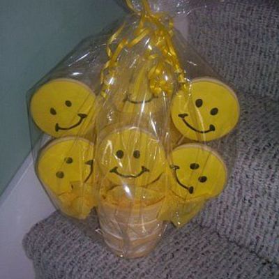 Smiley Cookie Bouquet