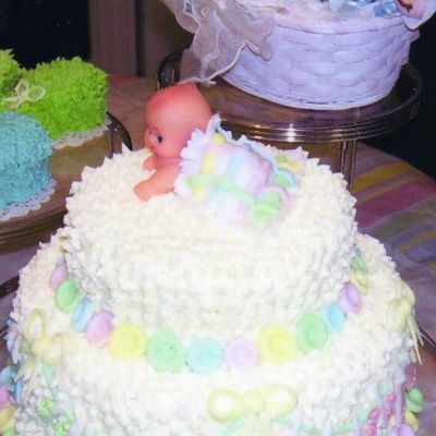Baby Shower Cake Clothes Line