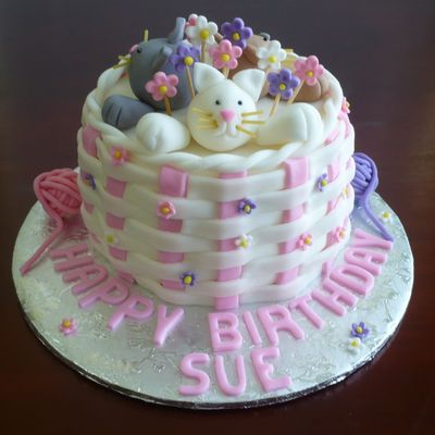 Kitten Basket Birthday Cake