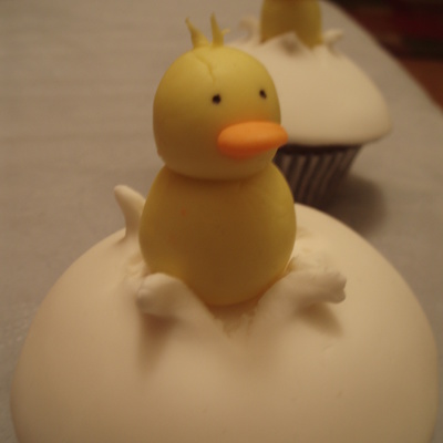 Chick Cupcake
