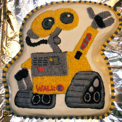 Wall-E Kids Birthday Cake