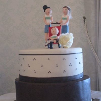 Runners Wedding Cake