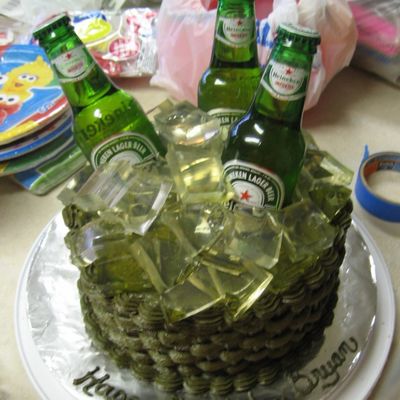 Beer Basket Cake