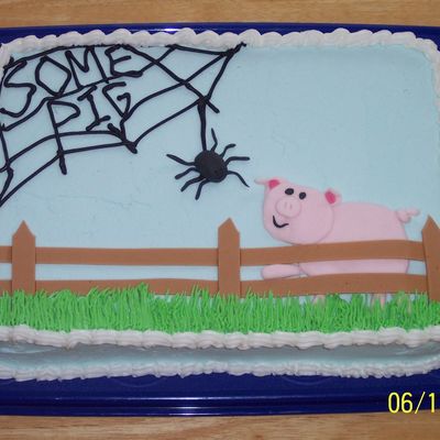 Charlotte's Web Cake