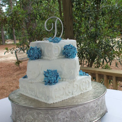 Blue Hydrangea Wedding Cake