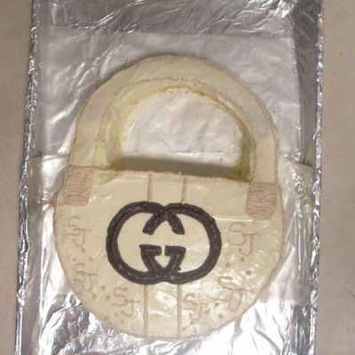 Purse Cake