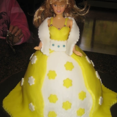 Barbie Birthday Cake