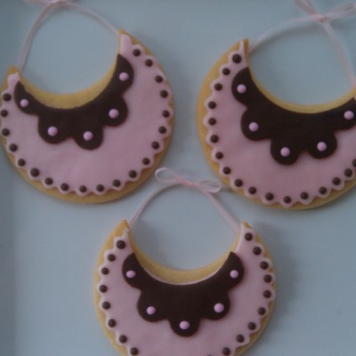 Baby Bib Cookies