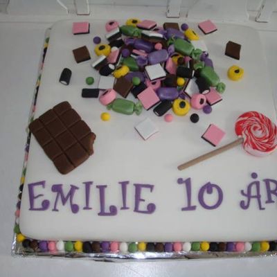 Candy Cake