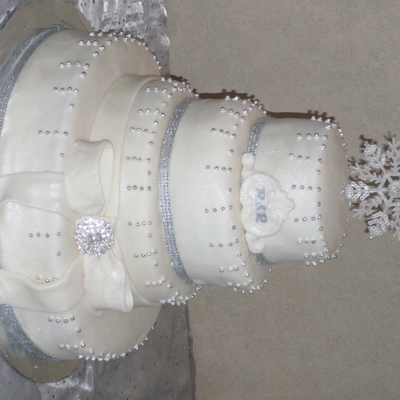 My First Wedding Cake- Snowflake
