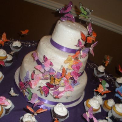 My Firsy Wedding Cake