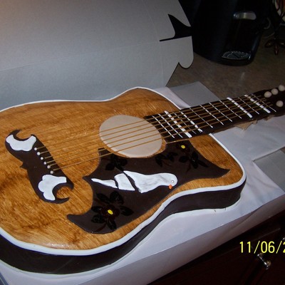 Guitar Cake