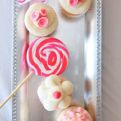 Vintage Tea Party Cupcakes