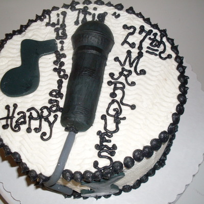 Microphone Cake With Music Notes