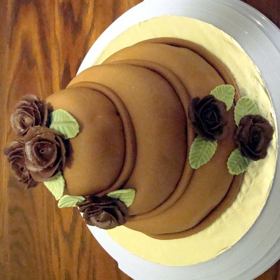 Chocolate Roses Cake