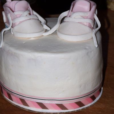 Baby Shoe Cake