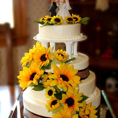 Sunflower Wedding Cake 4 Tier