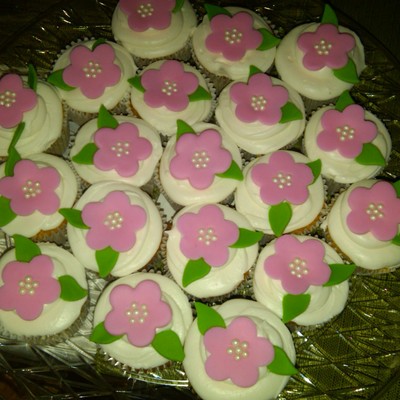 Baby Shower Cup Cakes