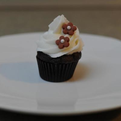 Mini Cupcake With Flowers