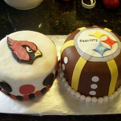 2009 Super Bowl Cakes