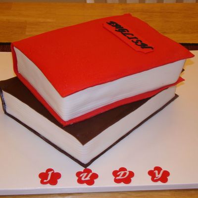 Book Cake