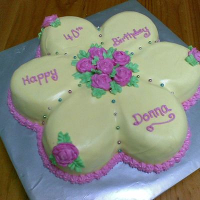 Flower Shaped Floral Cake