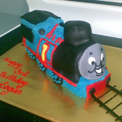 Thomas The Tank Engine 3D Cake