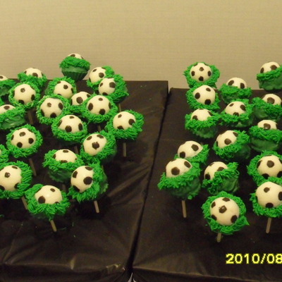 Soccer Ball Cake Pops