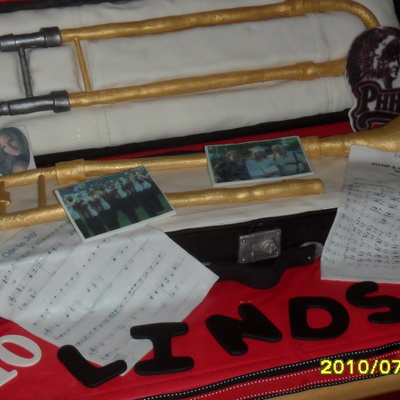 Trombone Cake