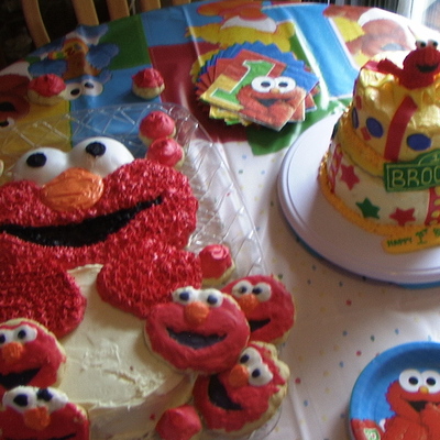 Elmo Cakes