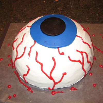 Eyeball Cake