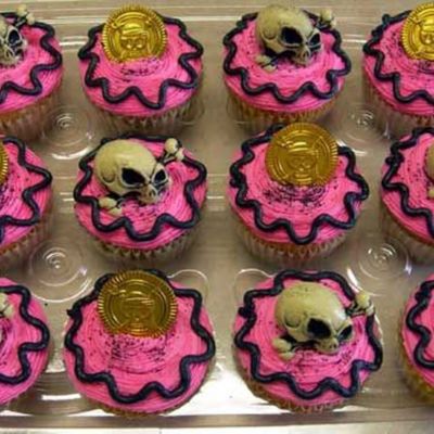 Pink Pirate Cupcakes