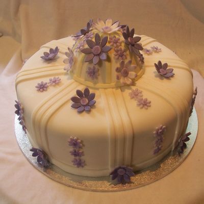 Daisy Cake