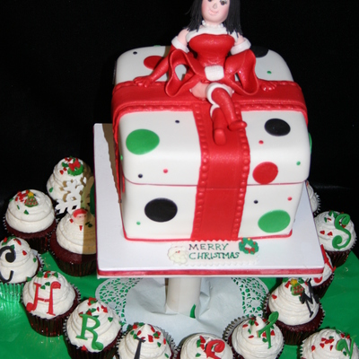 Present Box /cupcakes