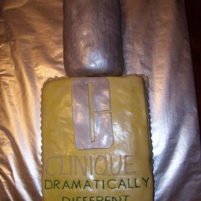 Clinique Cake