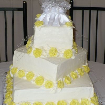 Square Wedding Cake With Yellow Roses