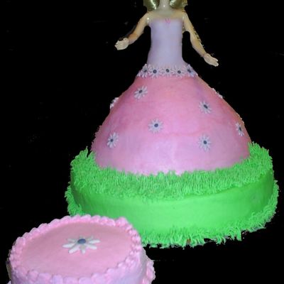 Barbie Cake