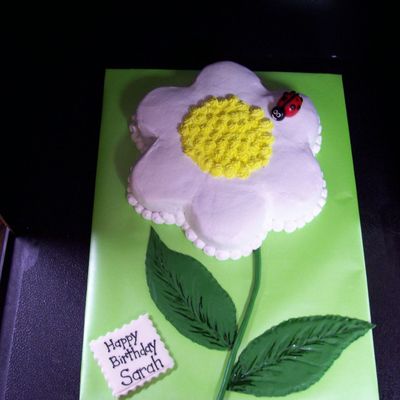 Daisy Cake