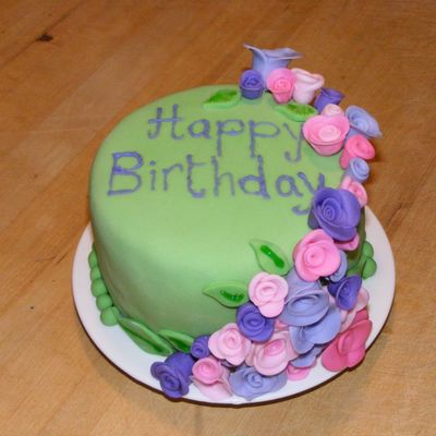 Fondant Roses Birthday Cake