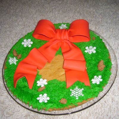 Cookie Wreath
