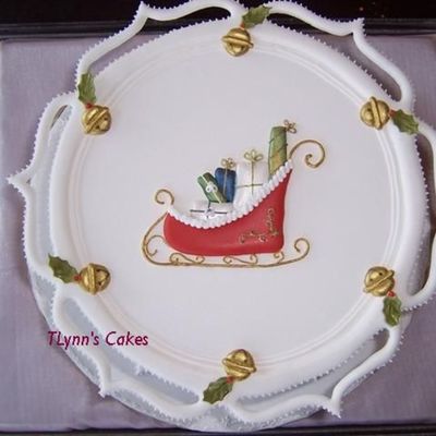 Christmas Collared Cake