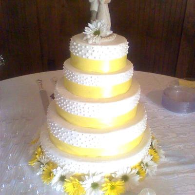 Yellow Ribbon Cake