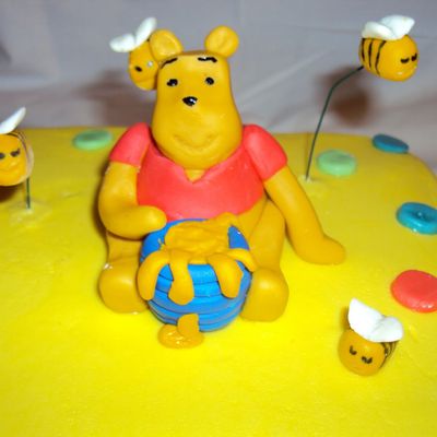 Winnie Cake